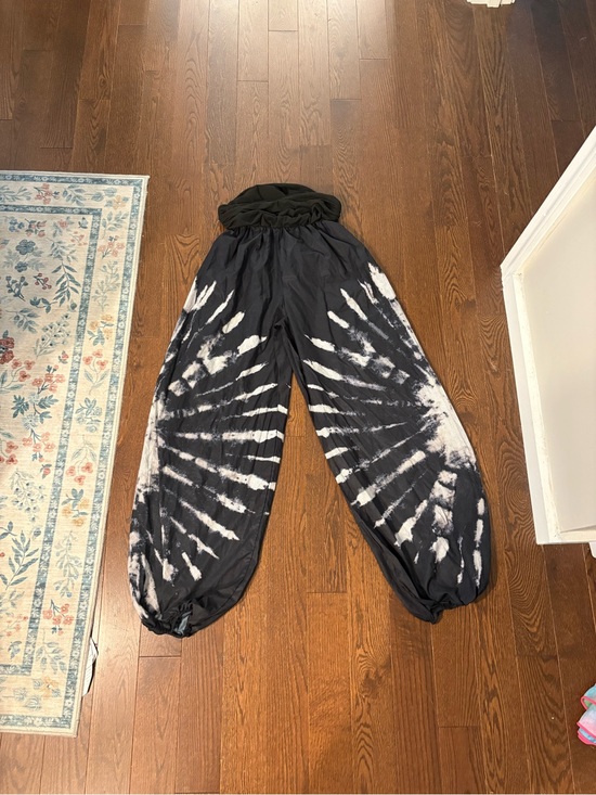 Pants - Tie-Dye Black Harem Joggers with Elastic Waist